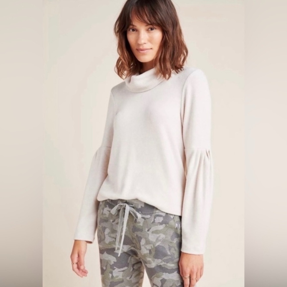 Anthropologie Saturday Sunday Rachel Turtleneck Balloon Sleeve Sweater
Size XS